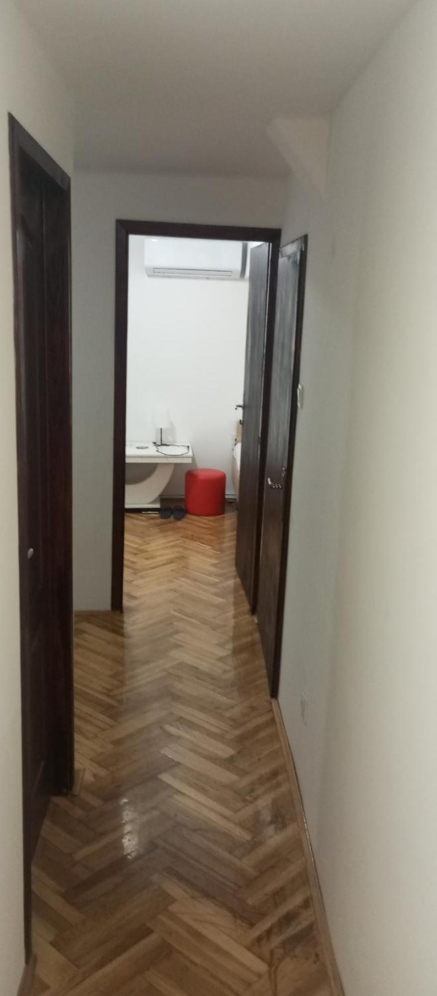 Airport Md Rooms 2 ベオグラード エクステリア 写真